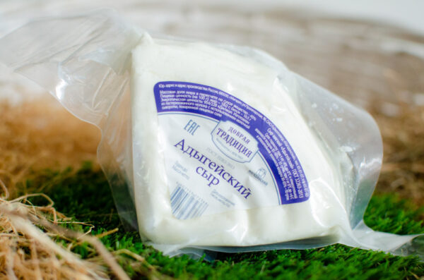 Сыр Адыгейский 45%, "Магаданский"